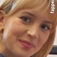 Angèle Van Laeken Naken