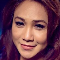 Angjee Douangphoumy Naken