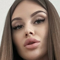 Anisa Kiss Naken