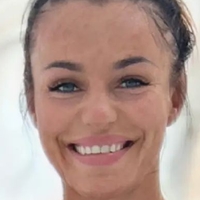 Anita Bekus Naken