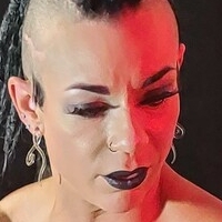 Anjie Naken
