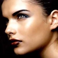 Anna Azarova Naken