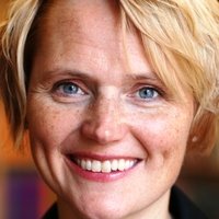 Anna Karin Naken
