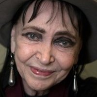 Anna Karina Naken