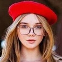 Anna Tikhomirova Naken