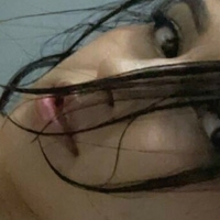 Annie Guzman Naken
