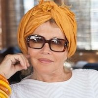 Anouska Hempel Naken