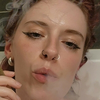 Anya Volz Naken