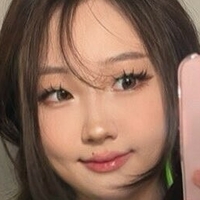 Apeachy777 Naken