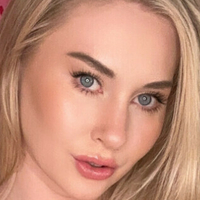 April Mae Naken