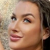 Ariella Eder Naken