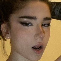 Arielle Naken