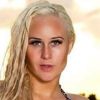 Arna Bára Karlsdóttir Naken