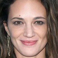 Asia Argento Naken