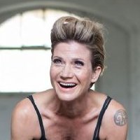 Astrid M. Funderich Naken