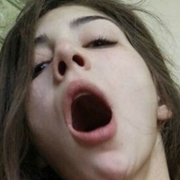 Astrid Tomescu Naken