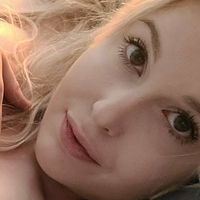 aubreyhazefree Naken