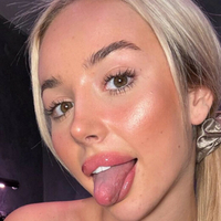 avajean Naken