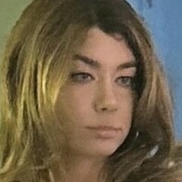 Ayslien Naken