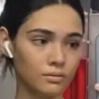 Aziaa Naken
