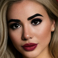 Barbara Hozova Naken