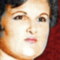 Barbara Mills Naken