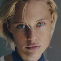 Becca Hiller Naken