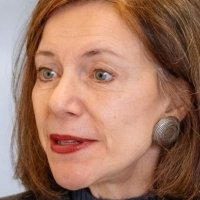 Belinda Lang Naken