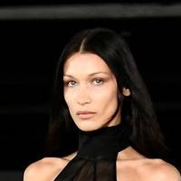 Bella Hadid Naken