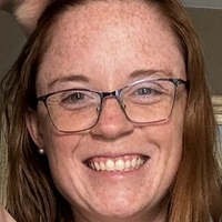 Bella Red Naken