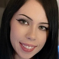bijou Naken