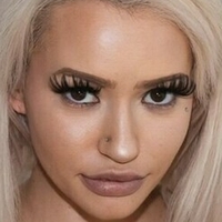 bimbosister Naken