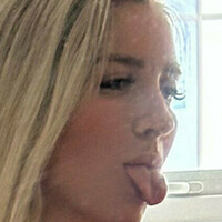 BlondeAbodo Naken
