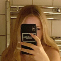 blondieebabez Naken