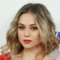 Brec Bassinger Naken