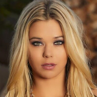 Bree James Naken