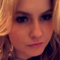Britney Light Naken