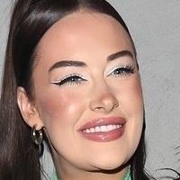 Brooke Schofield Naken