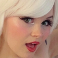 Bunnie Jade Naken