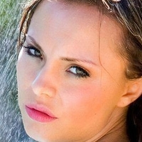 Cali Garcia Naken