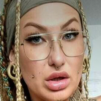 Call_Me_Pocahontas Naken