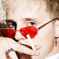 callmekarizma Naken