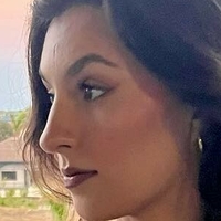 Cami Surro Naken