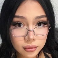 Camila Holguiin Naken