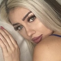 Camilarreyna Naken