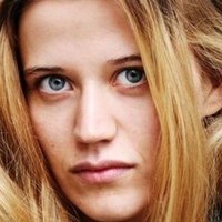 Camille Dombrowsky Naken