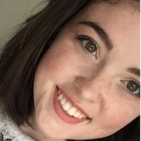 Carly Leonard Naken