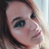 Carolina Lozz Naken