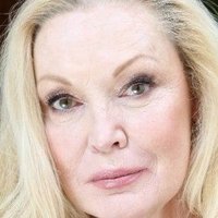 Cathy Moriarty Naken