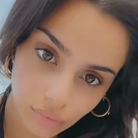 Celina Sharma Naken